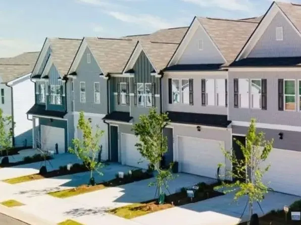 3369 The Way Pl, Atlanta, GA 30349