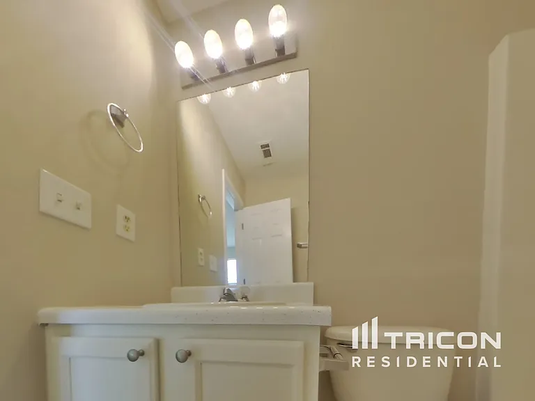 2640 Thunder Basin Way — Photo 14