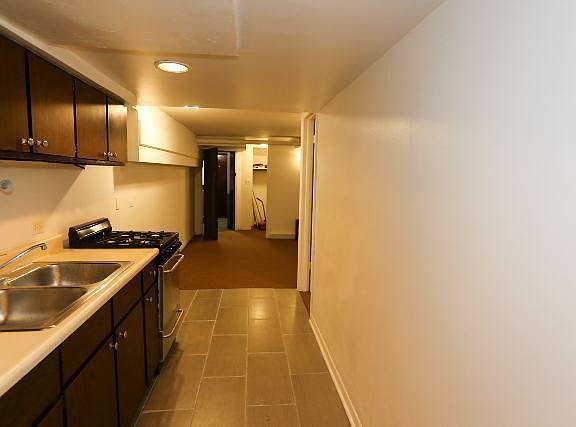 5th image of 3032 N Halsted St APT Gb