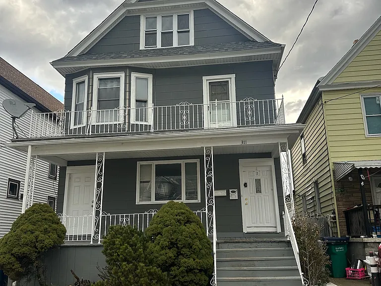 311 Herkimer St #1 — Photo 25