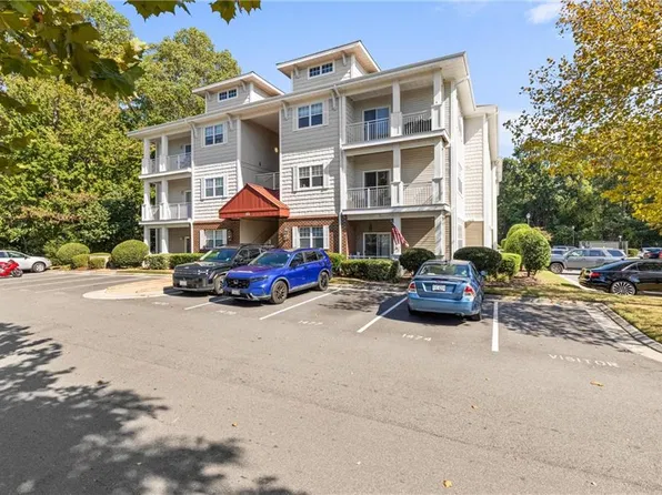 932 Southmoor Dr Unit 103, Virginia Beach, VA 23455