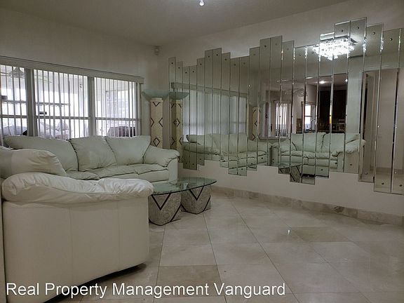 3rd image of 6432 Winder Oaks Blvd