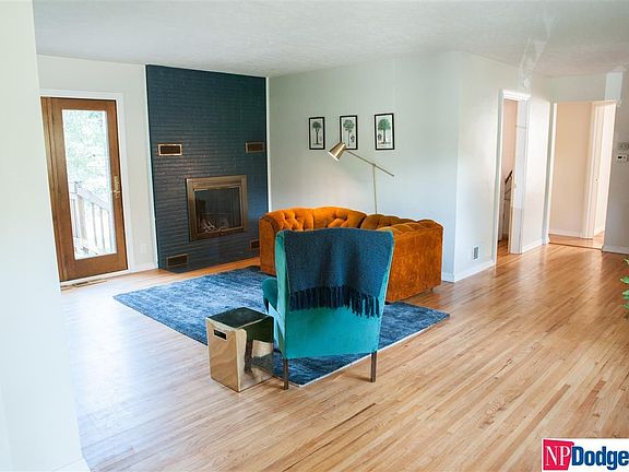 3rd image of 6160 Lafayette Ave