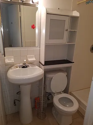 Rented by Secure One LLC | media 10