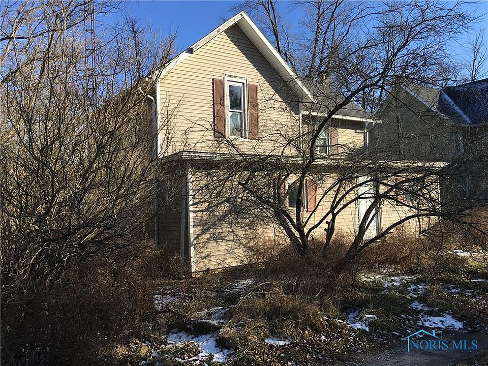 1st image of 2588 N Maple St