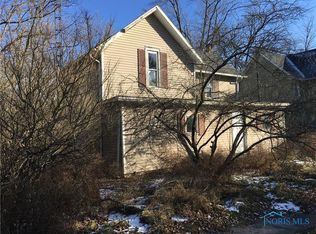 2588 N Maple St, Hoytville, OH 43511