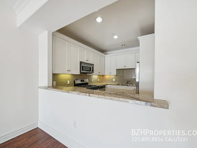 1050 S Holt Ave #404A — Photo 2
