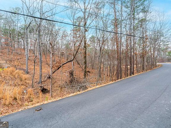 4th image of 282 Lakewood Dr
