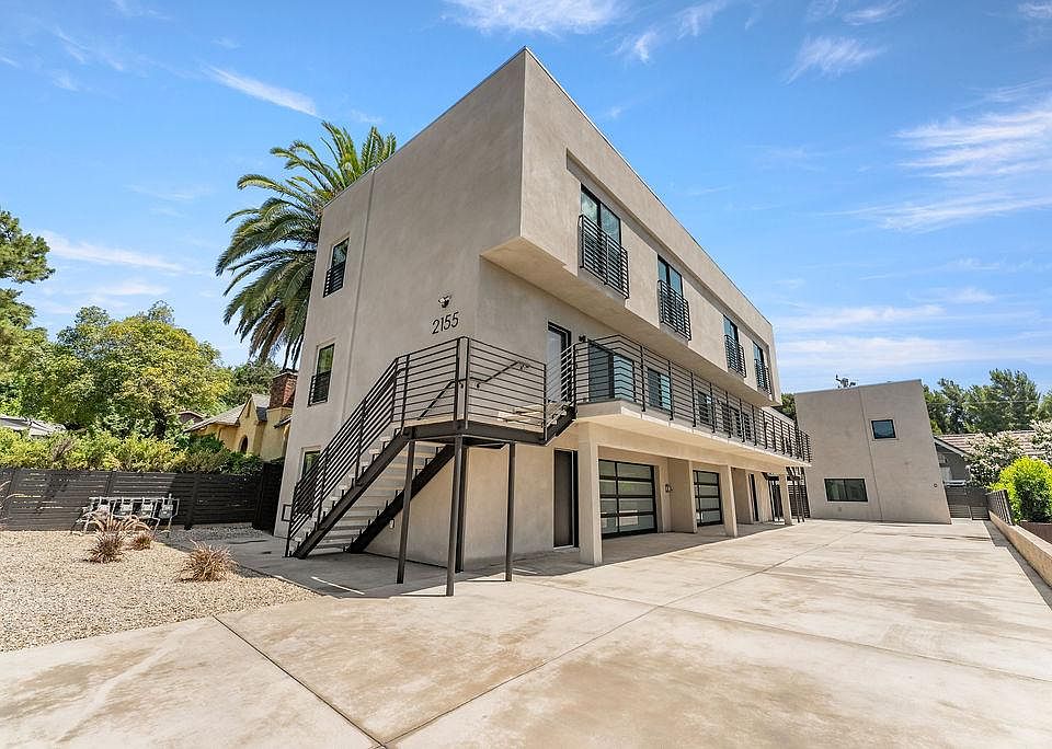 1st image of 2155 Glenada Ave #A