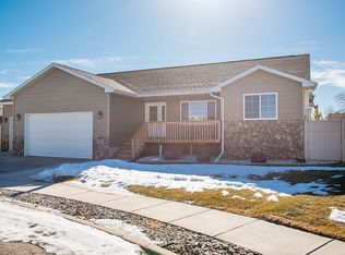 4107 Waterville Ct, Rapid City, SD 57702
