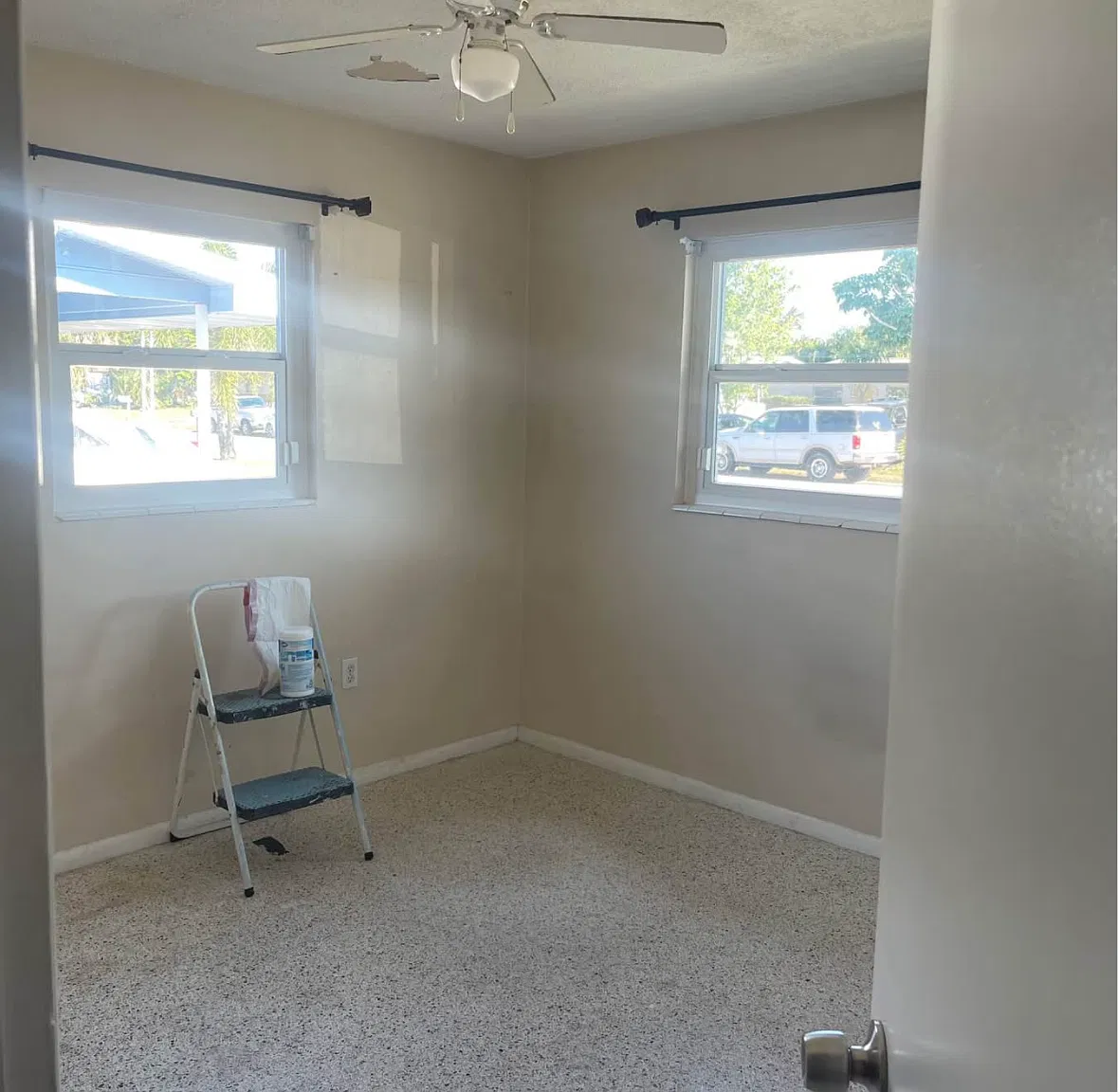 4 bed, 1532 sqft, $700 — Photo 2
