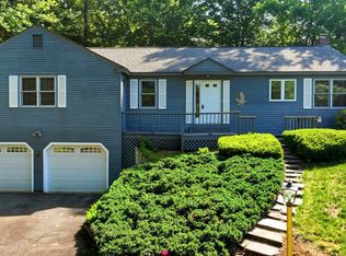 4 Ladyslipper Ln, Hadley, MA 01035