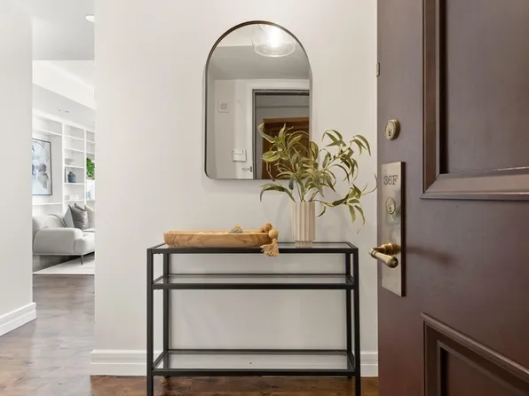 2 Avery St APT 36F, Boston, MA 02111
