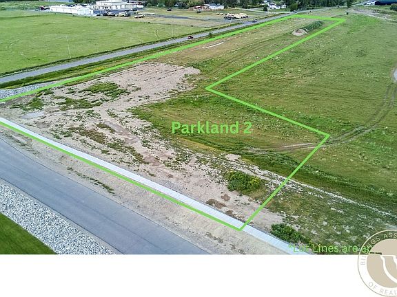 3rd image of 8 Abby Rd