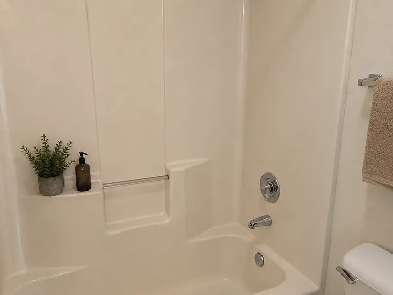 9504 Chapel Hill Rd — Photo 7