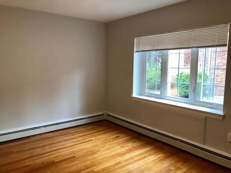 14 Mount Ida St #5 — Photo 2