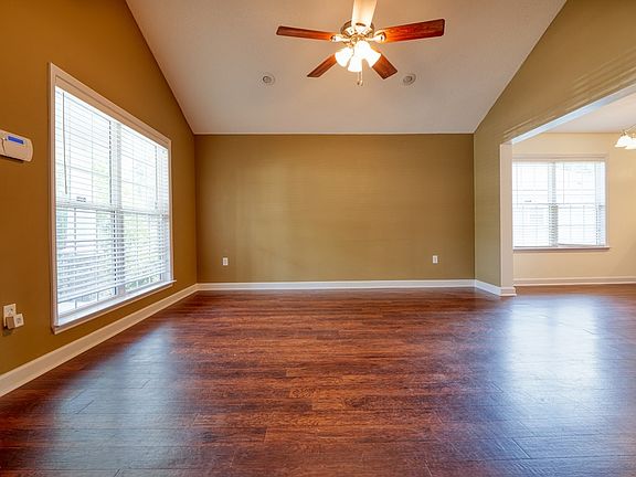 3rd image of 5103 Greyfield Pl S