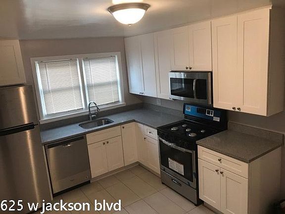 4th image of 625 W Jackson Blvd #526