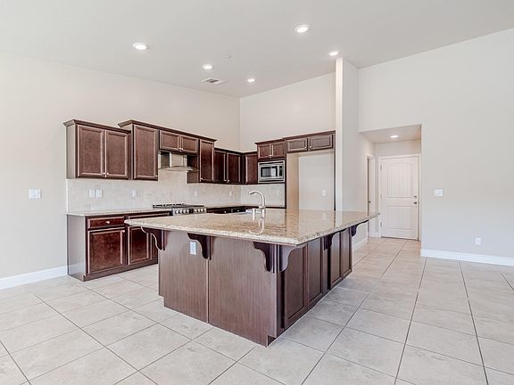 2nd image of 3815 W Clinton Avenue