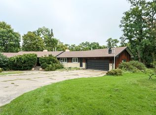 5 Prairie Hills Ln, Council Bluffs, IA 51503