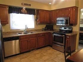 5th image of 2523 Bayberry Ct