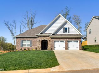 308 Aspen Dr, Lenoir City, TN 37771