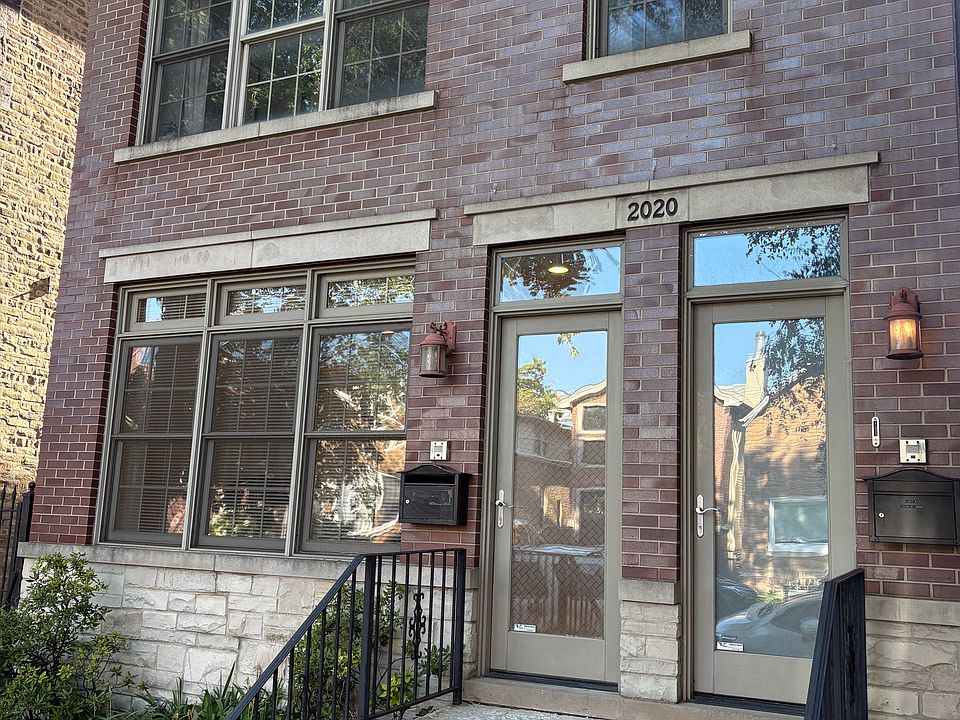 1st image of 2020 N Honore St #1