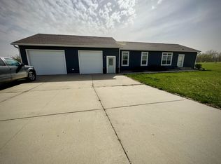 129 Spring Meadow Rd, Yankton, SD 57078