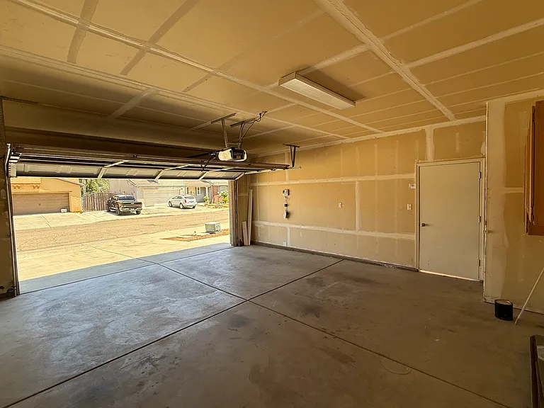 7435 E Fedora Ave — Photo 19