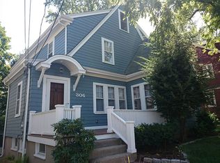 306 Walnut St, Brookline, MA 02445