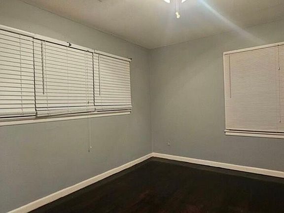 4th image of 5652 Ash St