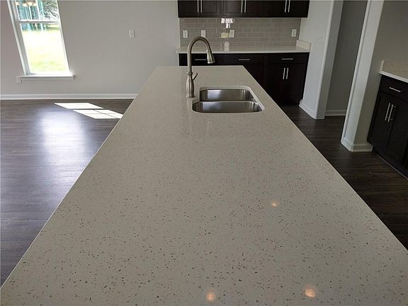 4th image of 1106 Autumns Wood Cir #E