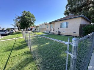 1707 Carrere St, Bakersfield, CA 93308