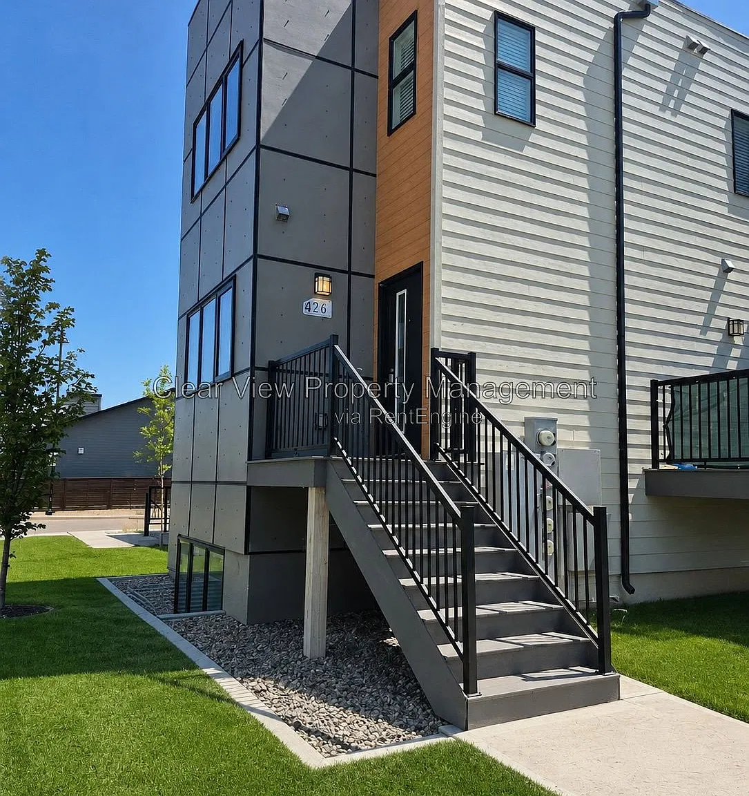 2 bed, 1.0 bath, $1,599 — Photo 1