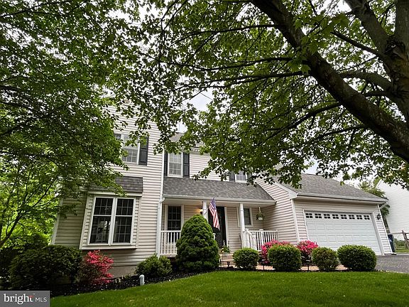 2nd image of 346 Mulberry Dr