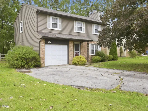 6030 Luddington Dr, Toledo, OH 43615