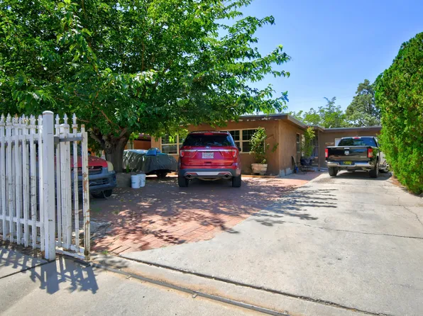421 Virginia St NE, Albuquerque, NM 87108