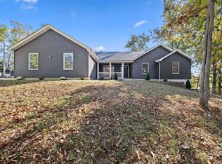 1216 Hepperman Rd, Wentzville, MO 63385