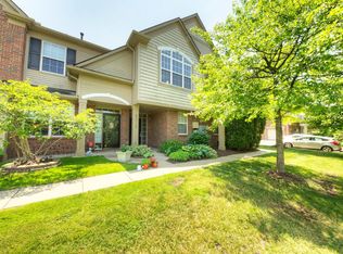 47704 Pembroke Dr, Canton, MI