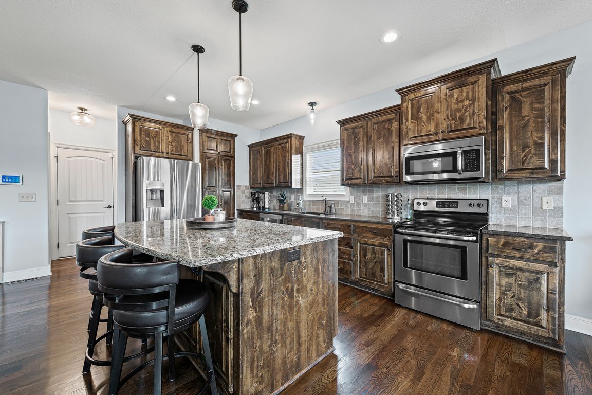 next background image