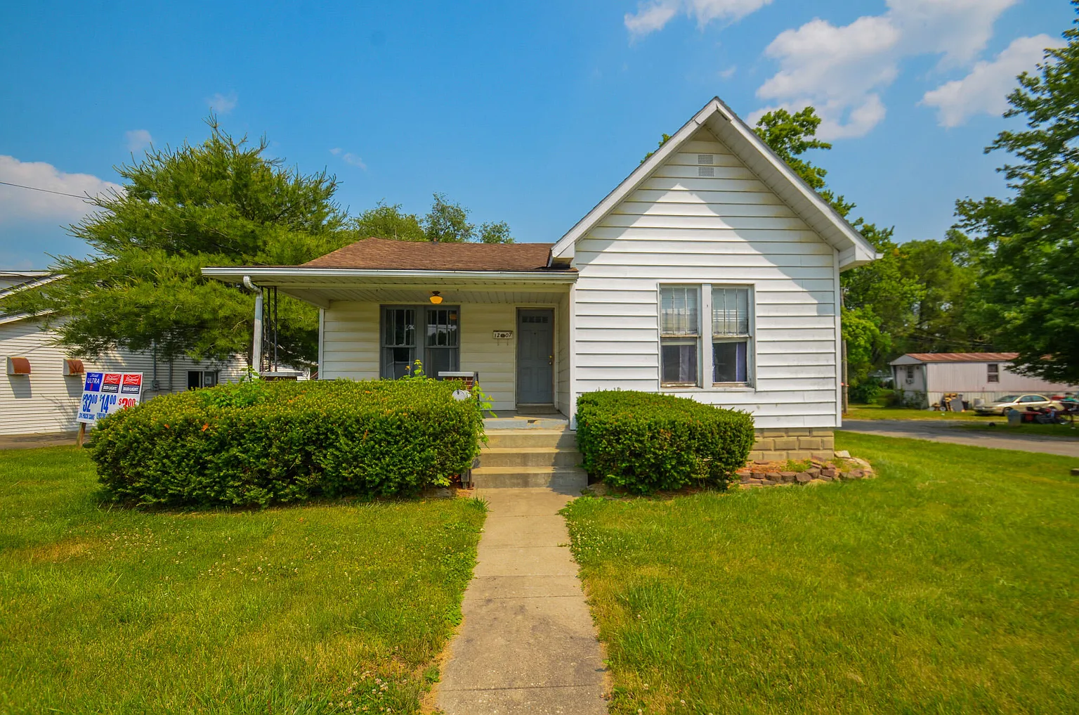 1207 W Shelby St photo 1