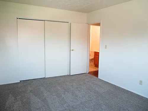 4605 Chippewa St #9 — Photo 18