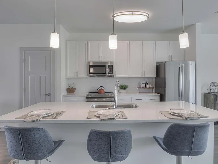 The Flats at Laurel & Pine — Photo 2