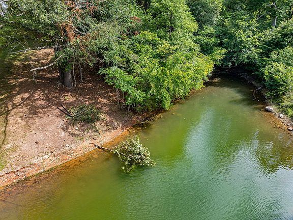 3rd image of 2301 Boat Dock Rd