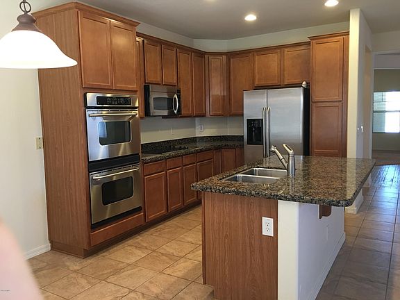 2nd image of 17313 W Saguaro Ln