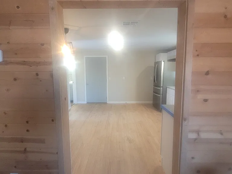 1615 Arlington St — Photo 9