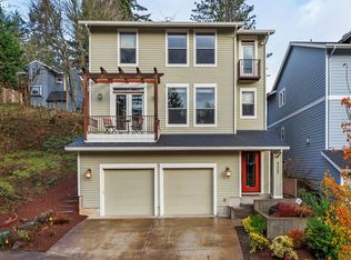 3527 SW Arnold St, Portland, OR 97219