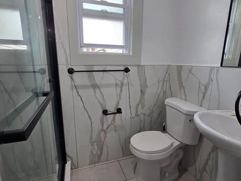 25 Nichols St #1 — Photo 3
