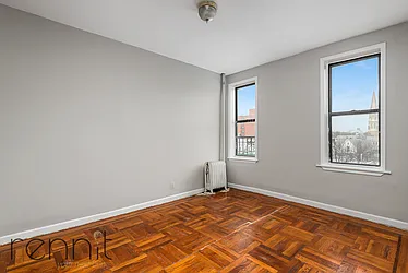 Rented by Rennit Inc.