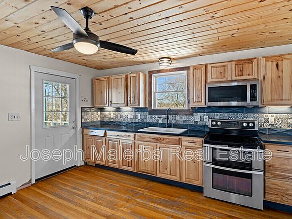 4th image of 95-97 Ashland St Floor 2
